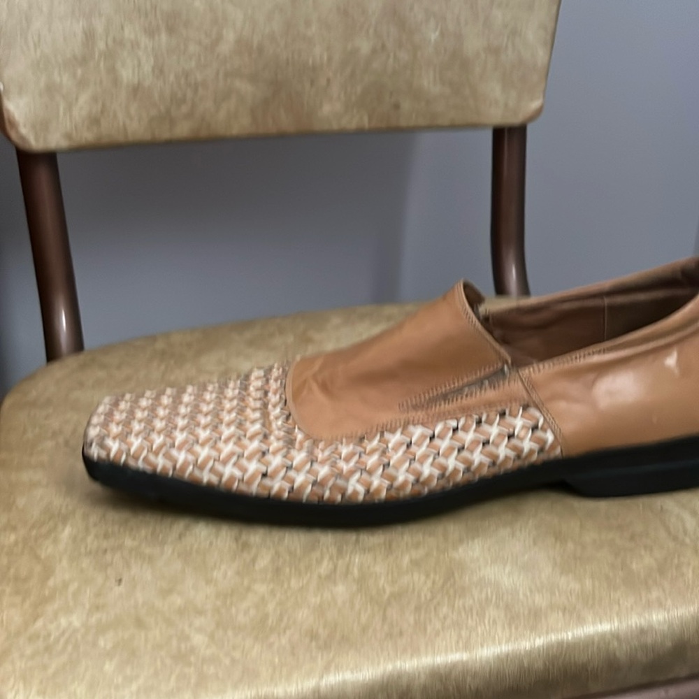Vau mi shoes org from Bocci shoes all leather on the inside and out